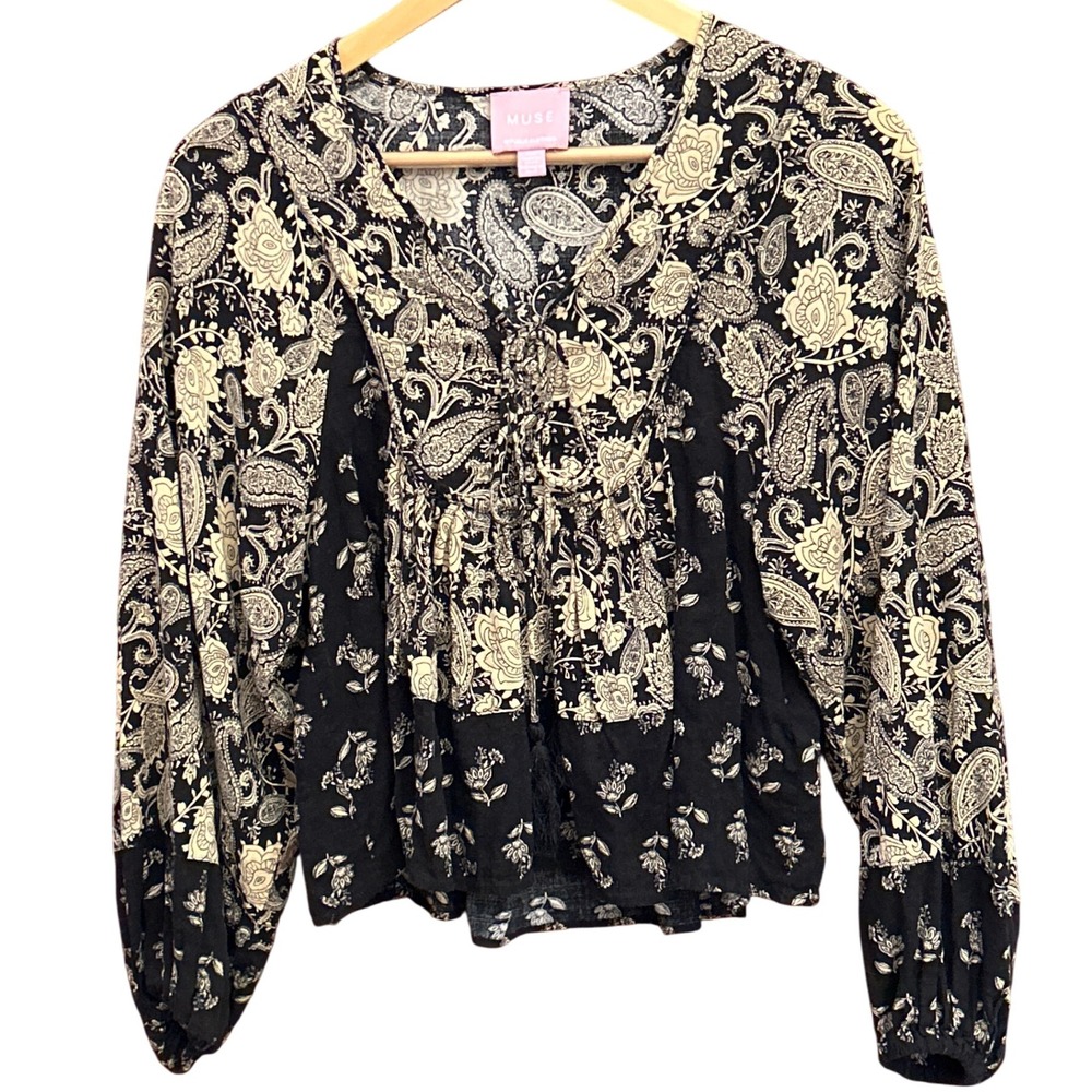 Muse Republic Clothing Black Beige Bohemian Paisley Print  Peasant Blouse Small